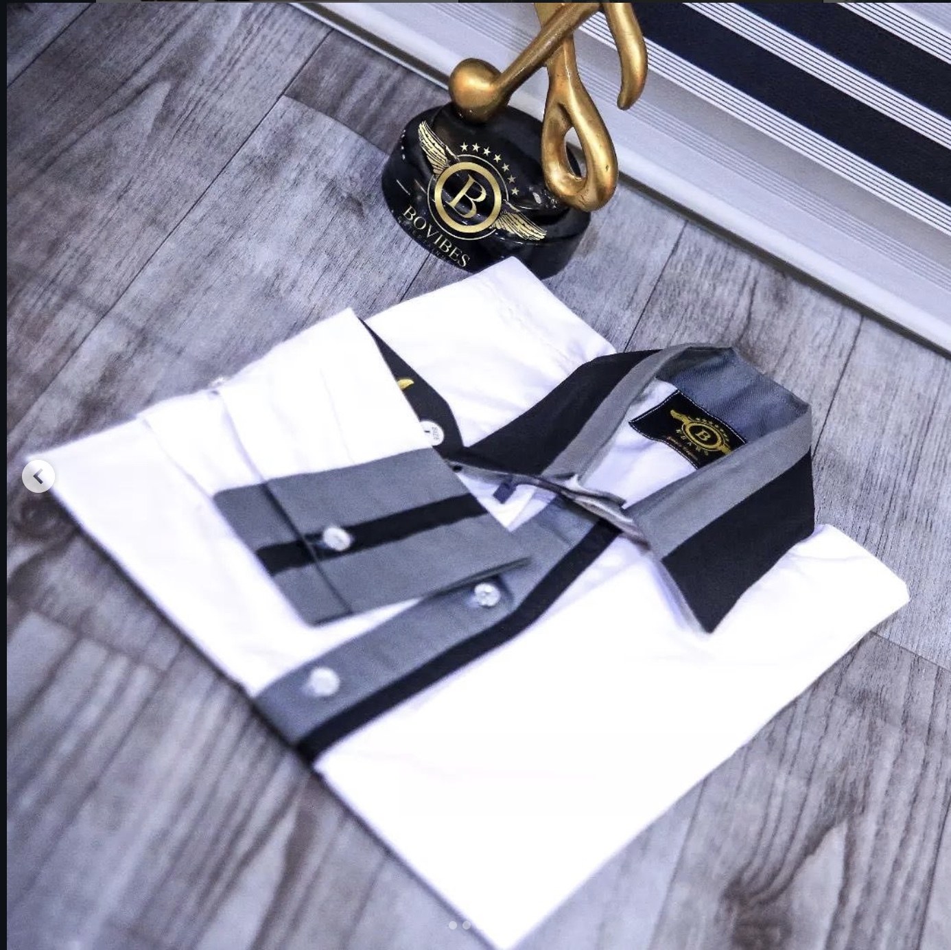 Bwears signature look